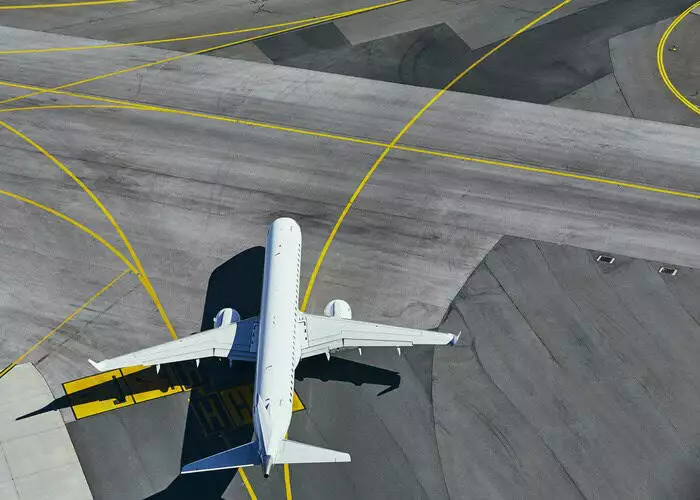 avion tarmac 700x500